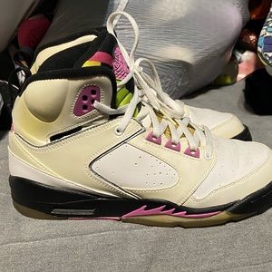 Jordan shoes (Kids shoes)